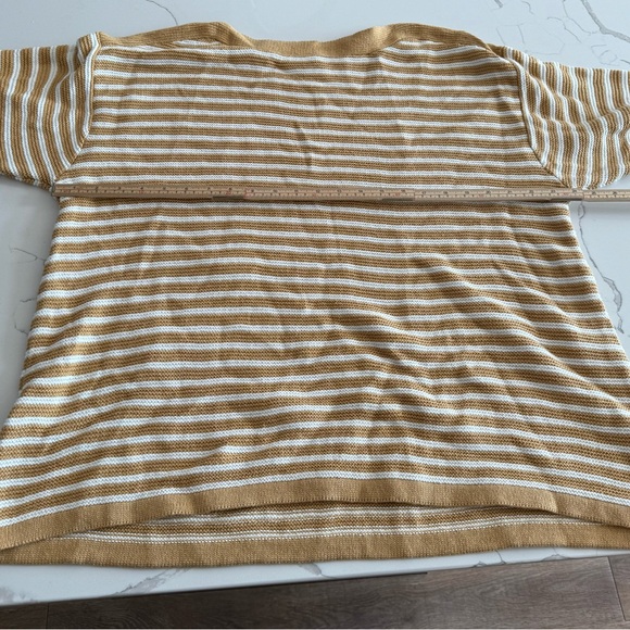 Croft & Barrow Women's Tan and White Striped Sweater - Picture 6 of 8